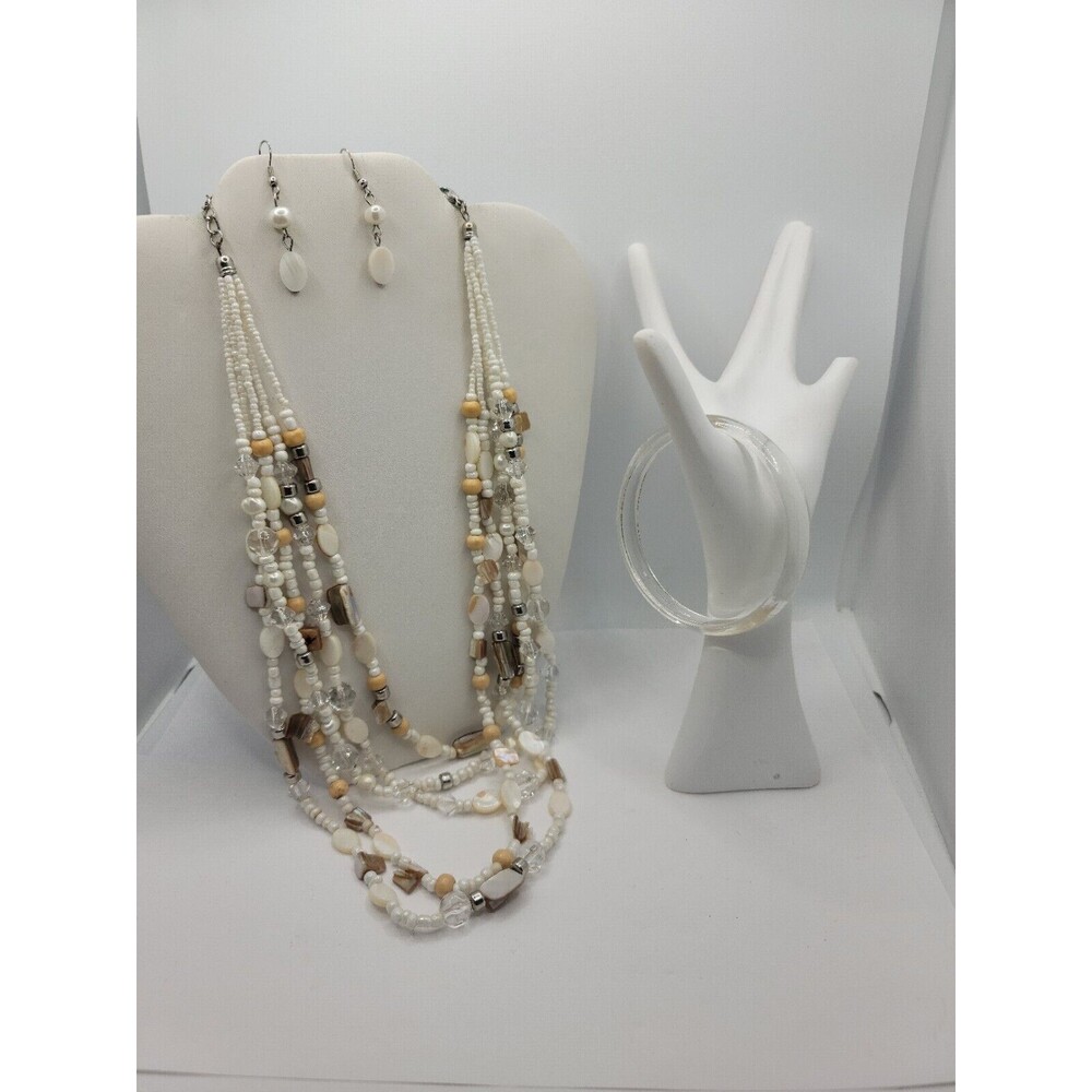 Jewelry Lot, Necklace, Earrings, and Bracelet, White, Clear, Tan, Brown Beads